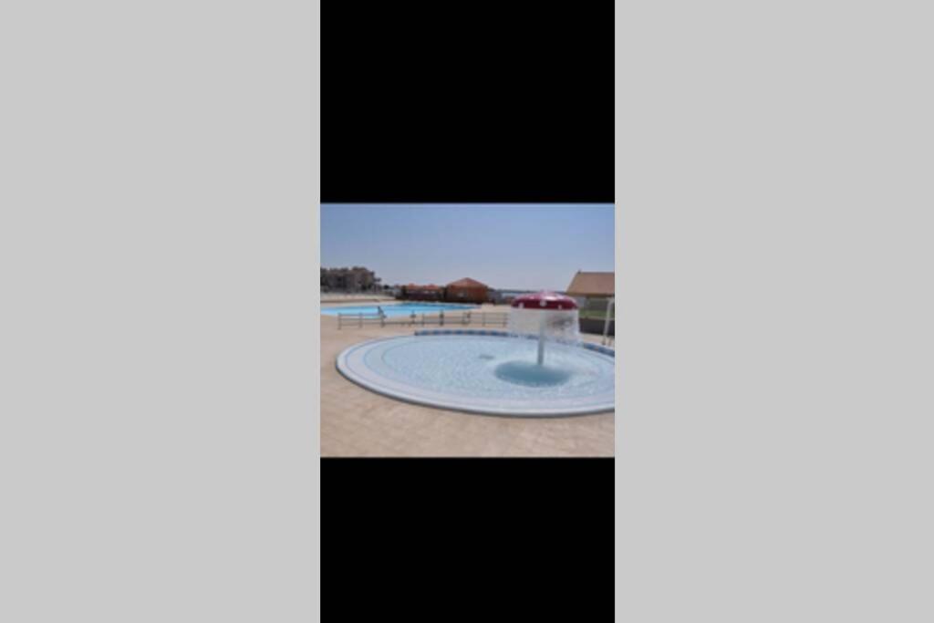 Bel Appartement Vue Sur Le Lac Marin Avec Piscine Le Barcarès Exterior foto